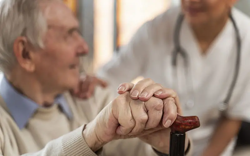 Réflexologie en EHPAD , maison de retraite et résidence médicalisée.